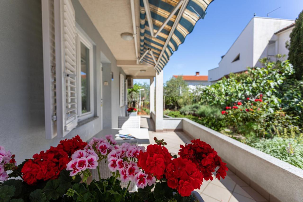 קרק Apartments Villa Ana מראה חיצוני תמונה